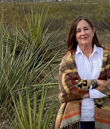 artist Carol Arnold bio photo