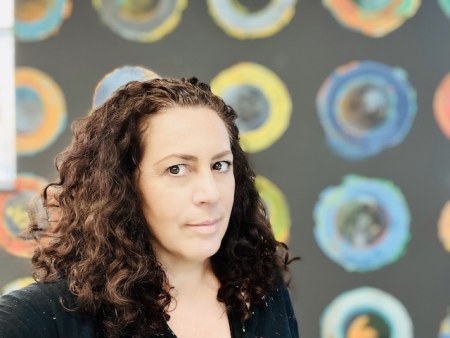 artist Gabriela Elias bio photo