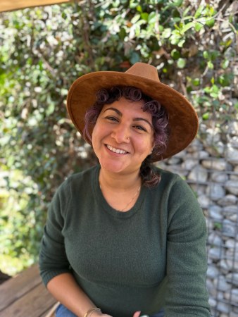 artist Yazz Fawaz bio photo