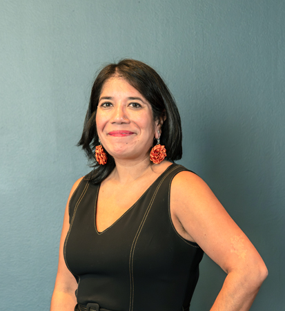artist Delyla Ovalle-Bowyer bio photo