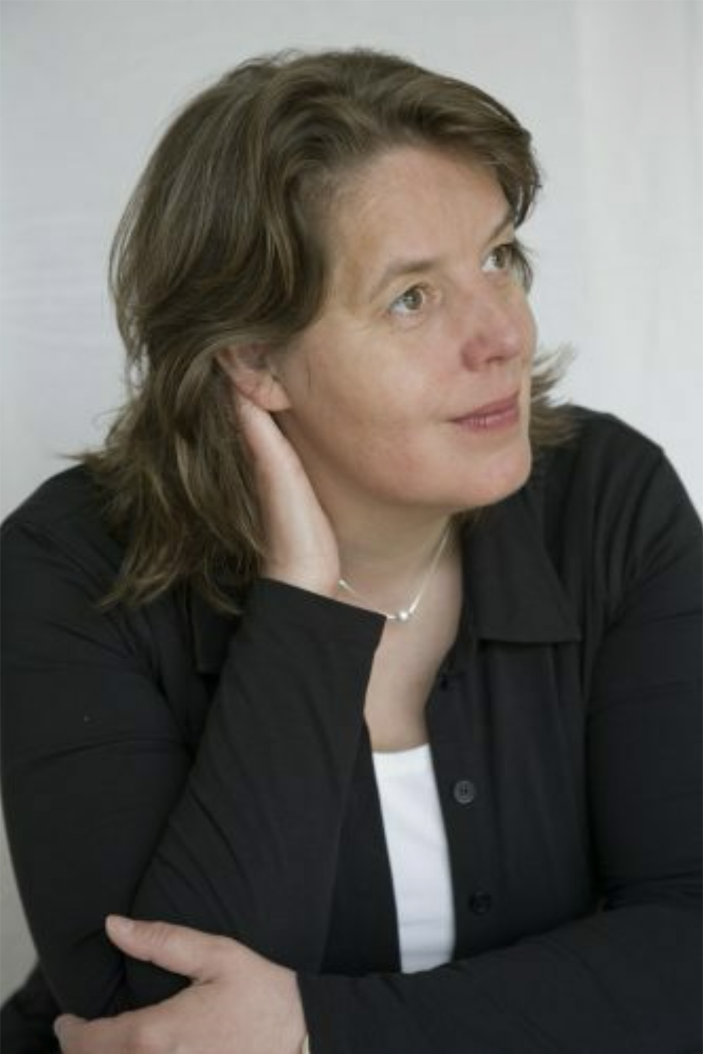 artist loes botman bio photo