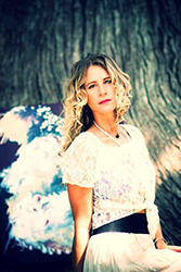 Kelly Bruemmer artist portrait